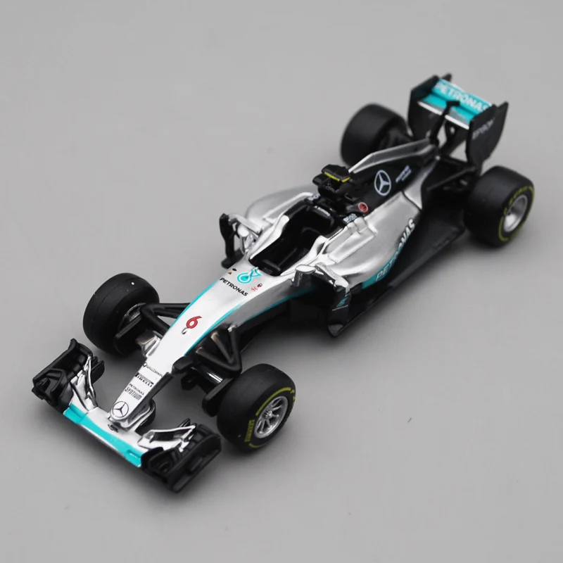 Bburago 1/43 1:43 W07 Benz No6 Nico Rosberg F1 Auto Lējumiem Displeja Modelis Rotaļlietas