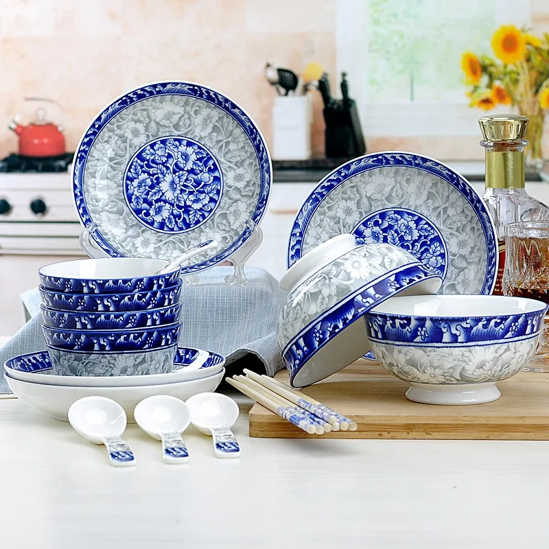 Guci Jingdezhen kaulu porcelāna bļoda 4 personu 18 gabalos, bļodā plāksnes zilā un baltā porcelāna kombinācija Ķīniešu stilā, galda piederumi