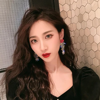 2020 korejiešu jaunā dizaina modes pārspīlēta greznība spīdīgu nelegālo zivju kaulu kristāla sexy sarkanu lūpu naktsklubs puse sieviešu auskaru