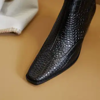 Krazing pot darba zābaki īstas ādas akmens modelis nelielu kvadrātveida kājām bieza augsta papēža paslīdēt uz biroju dāma nobriedis potītes zābaki L32