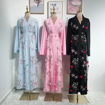 Plus Lieluma Ilgi Kimono Jaka Femme Mujer Modes Abaya Musulmaņu Sieviešu Ziedu Izšuvumu Jaciņa Blūze Roupas Feminina Apģērbi