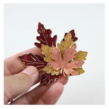 2019 Jauno Eiropu, Amerikas savienotās Valstis modes vēja dubult-krāsu rudens lapas stereo kritums glazūru maple leaf broša