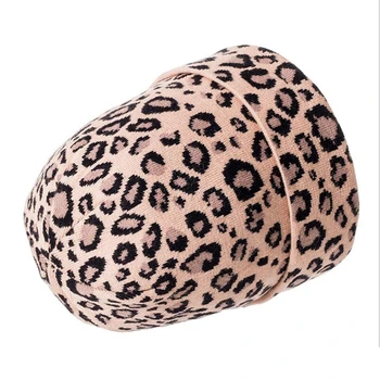2gab Ziemas Sieviešu Vilnas Beanie Cepure, Šalle Komplekts Leoparda Drukas Plankumi Sexy Āra Siltā riska Ierobežošanas Vāciņi