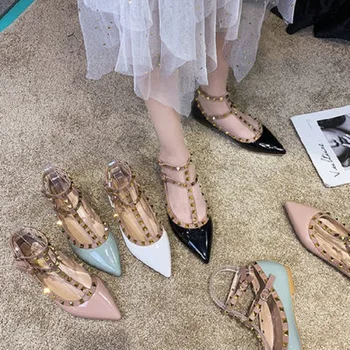 2020. gada pavasarī jauno modes dāmas dzīvoklis kurpes savvaļas ērti kniežu sprādzes norādīja neslīdoša sieviešu kurpes korejiešu versija