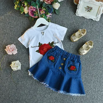 2019 gadījuma meiteņu apģērbu komplekti bērnu ziedu īsām piedurknēm tops + Džinsa drukas svārki 2 gab atbilstoši bērniem drēbes